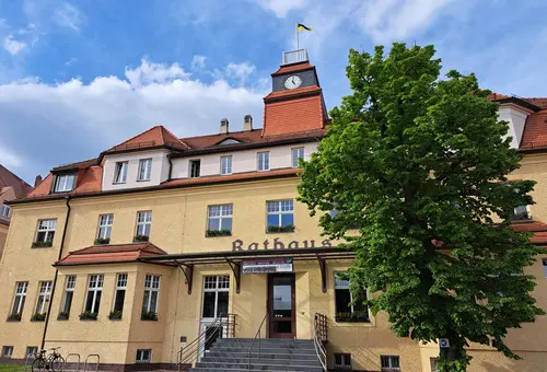 Außenansicht des Markkleeberger Rathauses